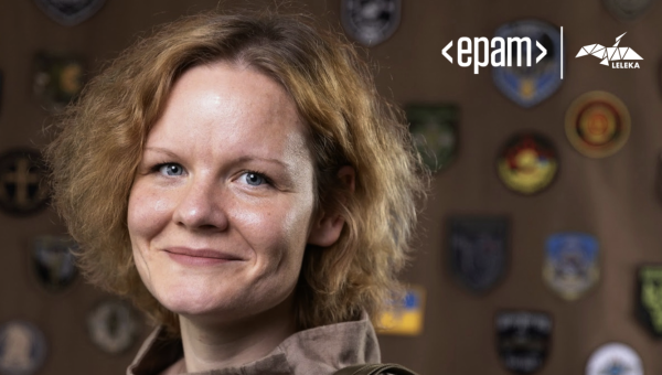 «Тут чорна прірва, а тут магічне світло. Ми балансуємо між цим». Розмова з директоркою фонду «Лелека-Україна» Іриною Гук про сенс життя під час війни